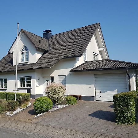 Ferienwohnung Quirinus Eslohe Bagian luar foto